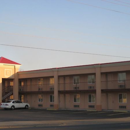 Sands Central Inn Hot Springs Extérieur photo
