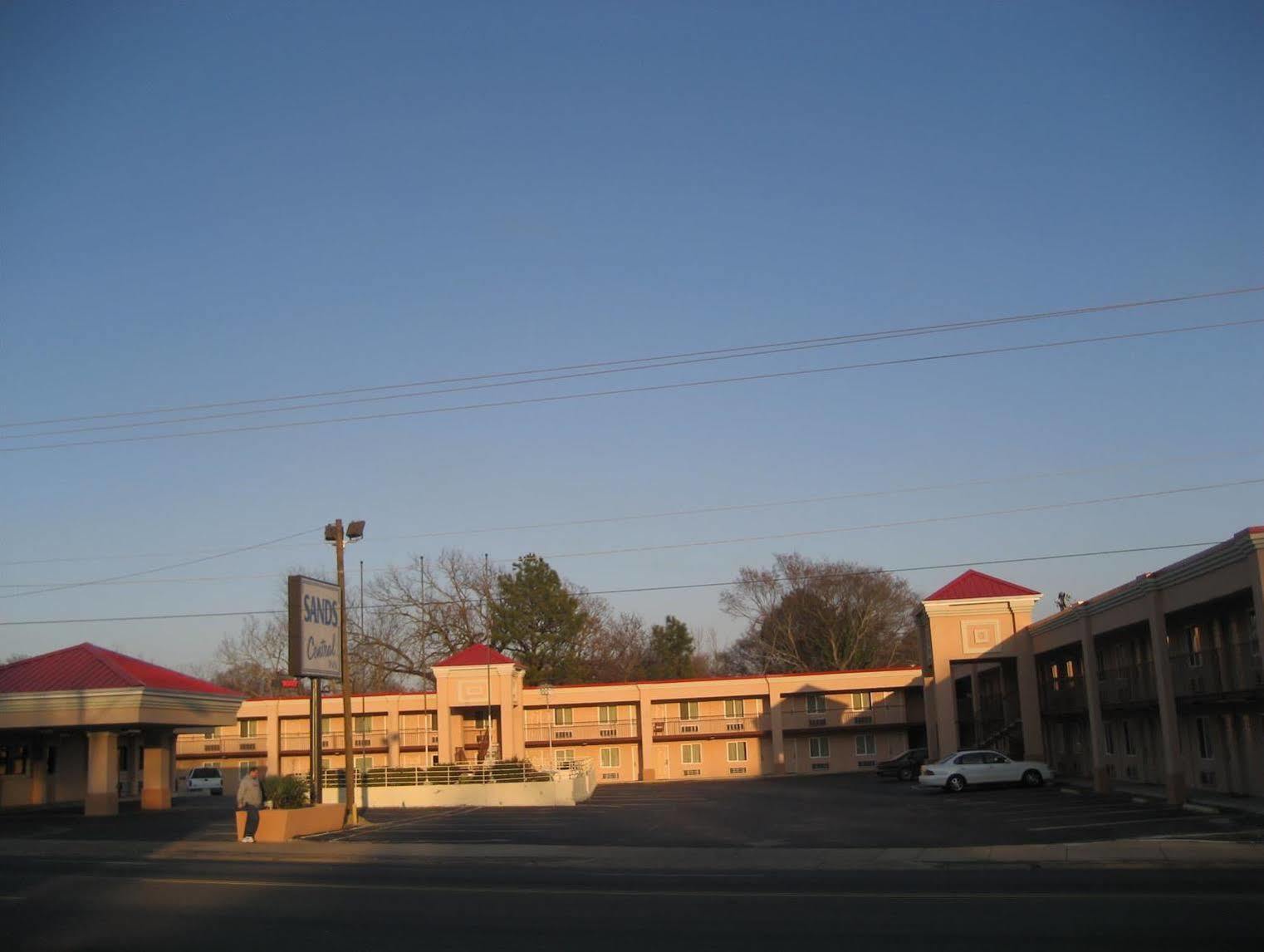 Sands Central Inn Hot Springs Extérieur photo